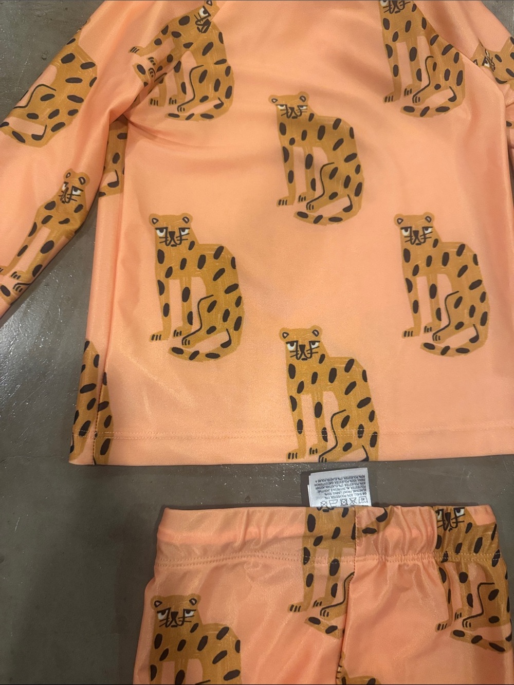 H&M Orange Leopard Print Rash Guard Swim Set - Picture 10 of 12